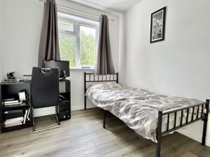 Bedroom 4- click for photo gallery